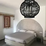 Kostas