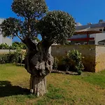 Kostas Apartmán *