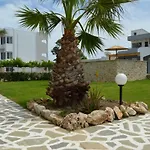 Kostas Apartmán *