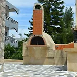 Kostas Apartmán
