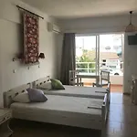 Kostas