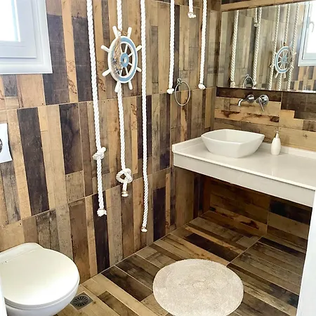 Kostas Apartamento *