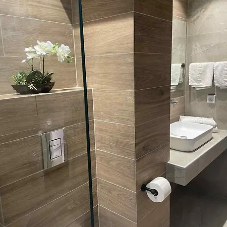 Kostas Apartamento *