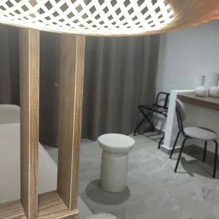 Kostas Studios Apartment