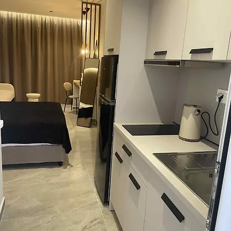 Kostas Studios Apartment *