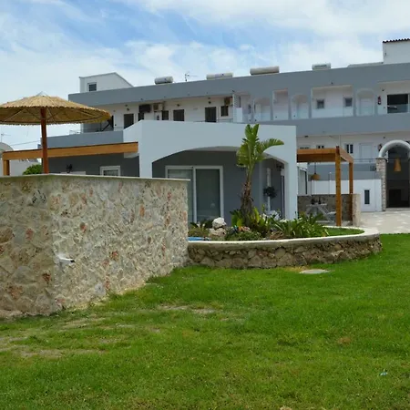 Kostas Studios Apartment