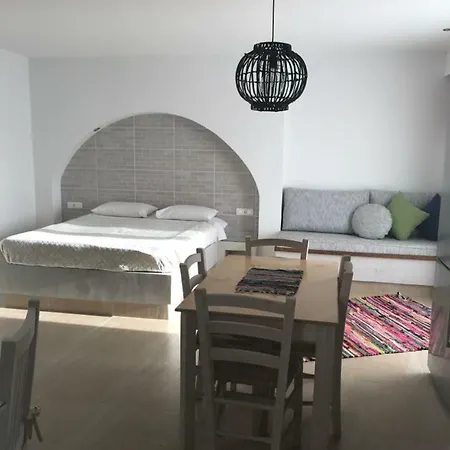 Kostas Apartman *