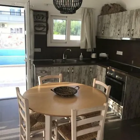 Kostas