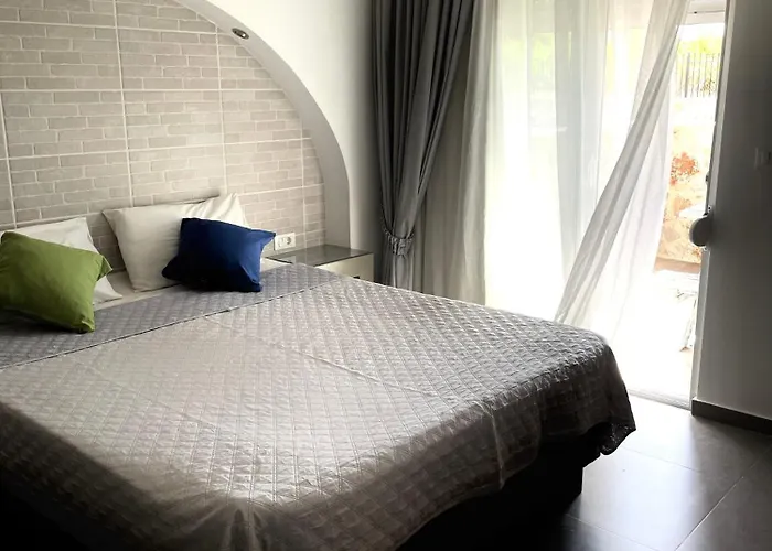 Kostas Apartment Faliraki